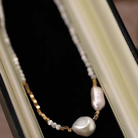 Baroque freshwater pearl necklace women's versatile high-end sense niche collarbone chain summer beaded shell neck chain jewelry