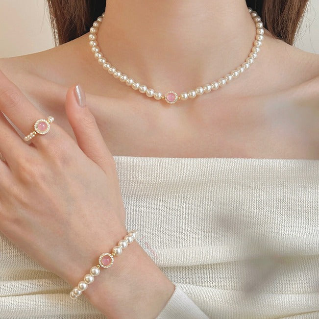 Pink chalcedony pearl necklace spring and summer women's versatile high-end sense niche new Chinese-style beaded collarbone neck chain jewelry